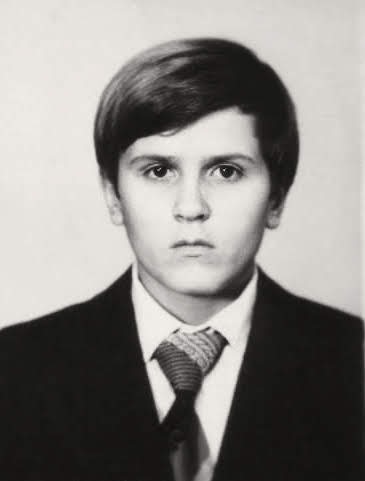 Сергей_Дудников, 1980, 9_класс